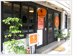 お店の外観